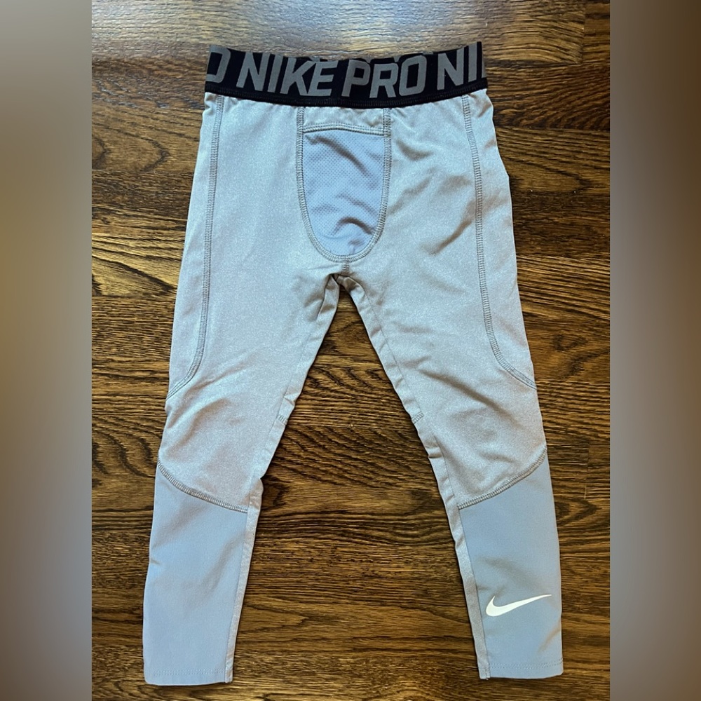 Kids Nike Pro Dri Fit Compression tight size 5/6